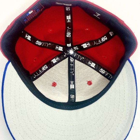 Toronto Blue Jays New Era Red Fitted Baseball Hat- Size 7 - Picture 4 of 6